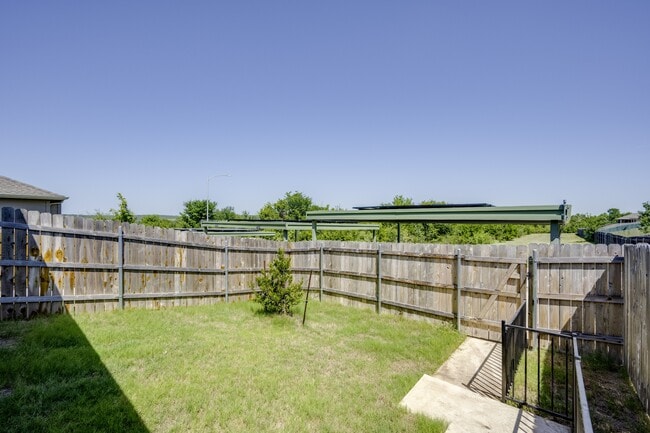 Building Photo - 9706 Whisper Willow Blvd