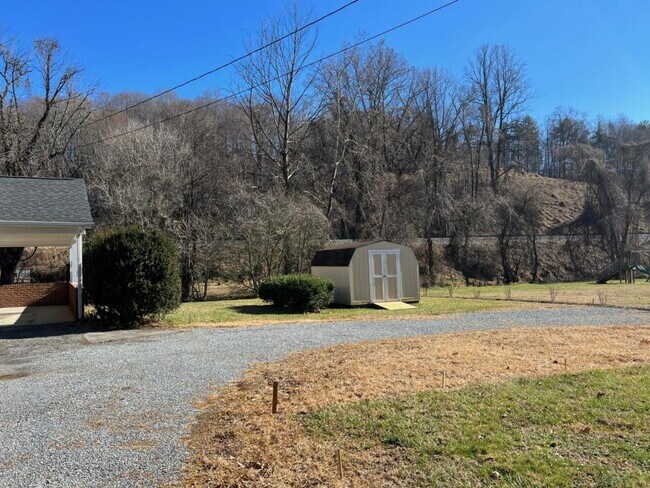 Building Photo - 25368 Virgil H Goode Hwy