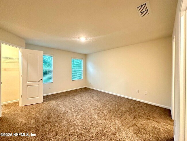 Building Photo - 336 Aralia Ln