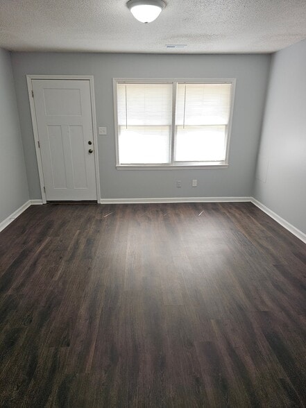 Building Photo - 1610 Gorman St