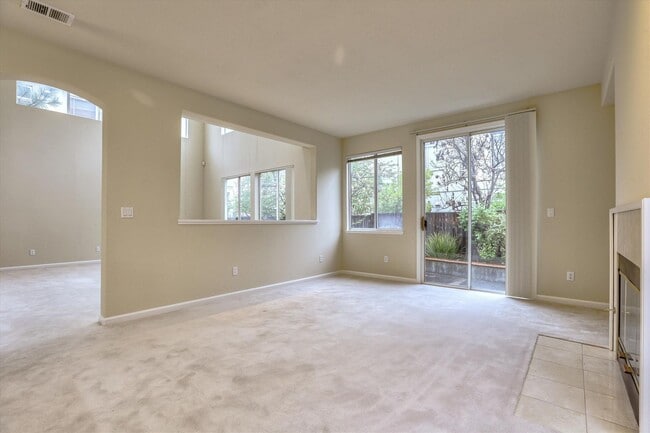 Building Photo - Cupertino Home for Rent!