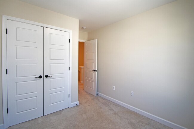Building Photo - 1412 Palomino Trl