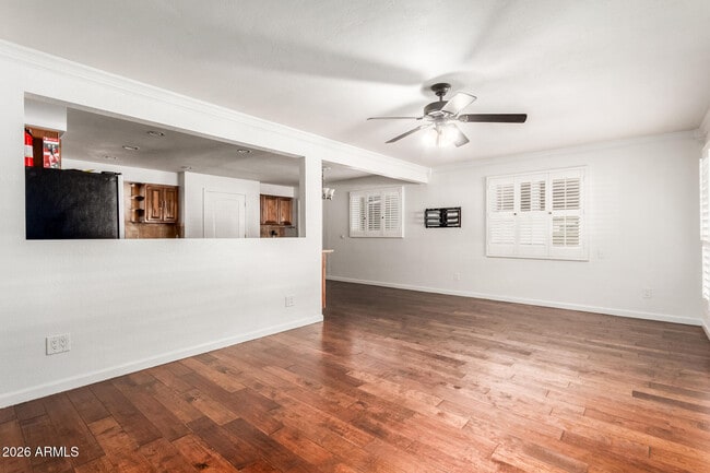 Building Photo - 7340 N 7th Ave