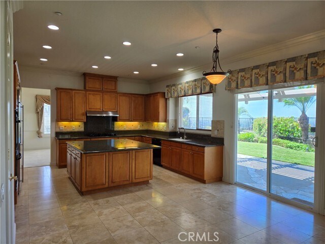 Building Photo - 17568 Cloverdale Way