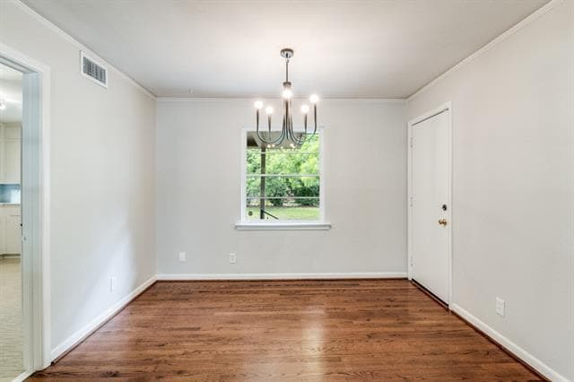 Building Photo - 9831 Mercer Dr