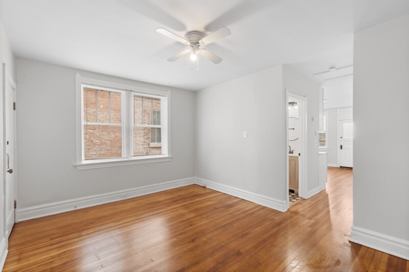 Building Photo - 3325-3327 Demenil Pl