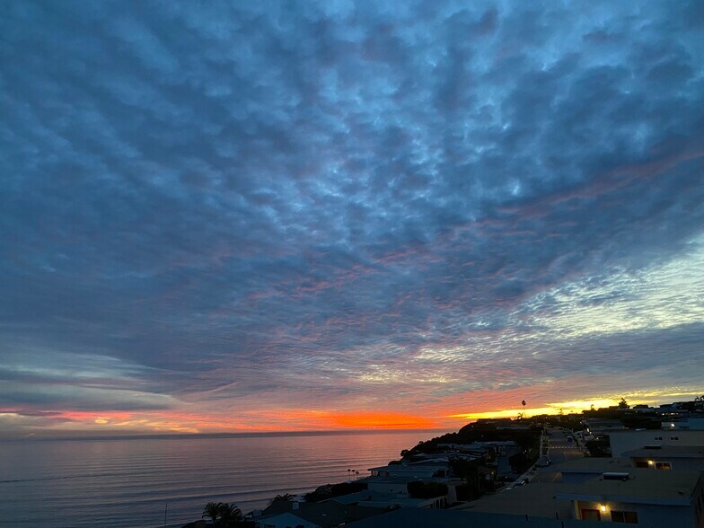 Building Photo - 18139 Coastline Dr