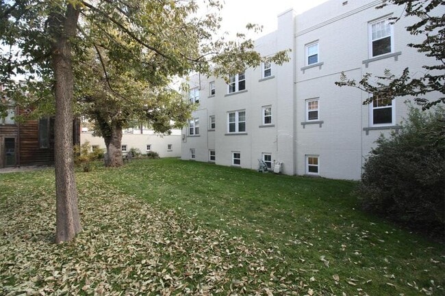 Building Photo - 504 Pearl St