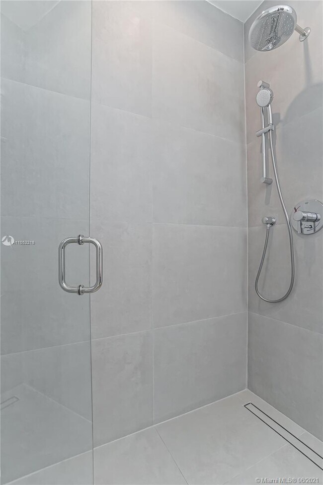 Building Photo - 227 NW 39th St