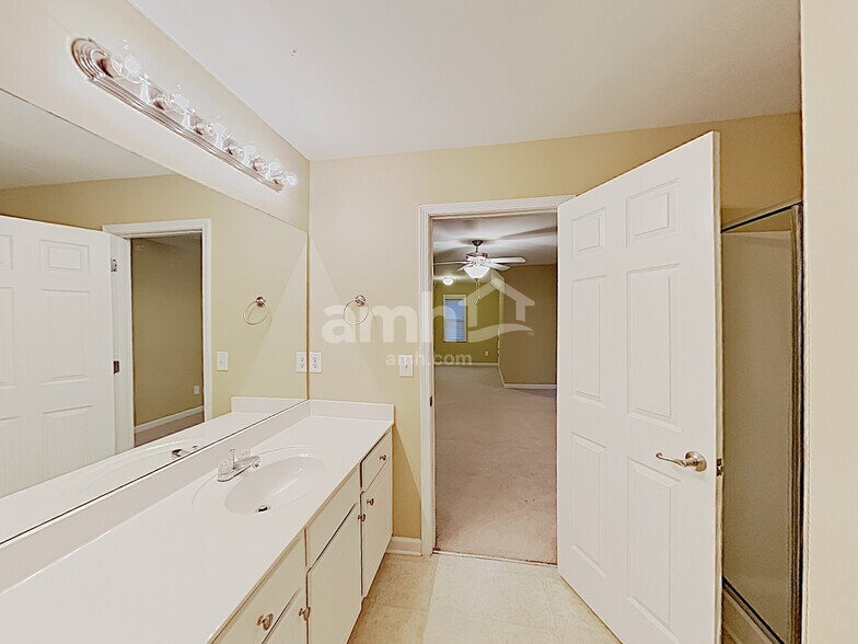 Building Photo - 492 Winter Haven Ln