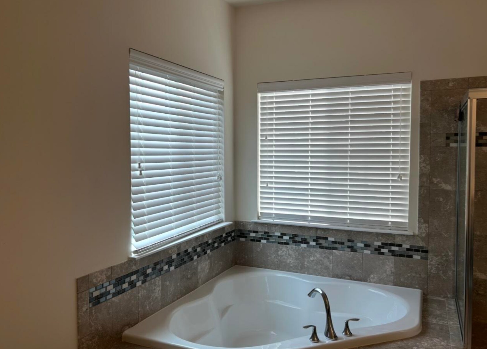 Building Photo - 6451 Ocelot St