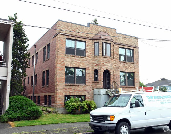 Building Photo - Alchemy Apartments