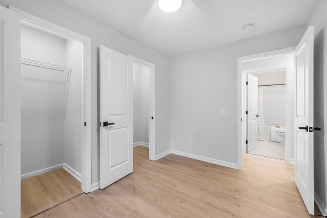 Building Photo - Bennett Yard