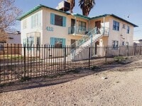 Building Photo - 412 S Maryland Pkwy