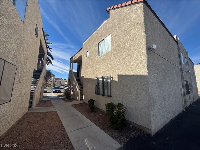 Building Photo - 4919 Newport Cove Dr