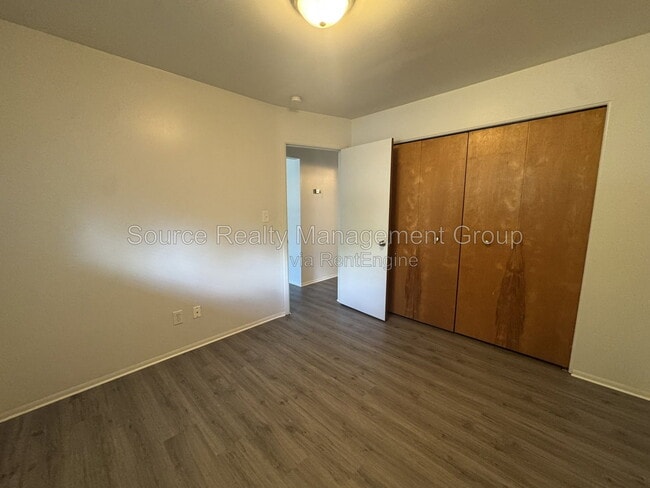 Building Photo - 4083 Hazel Ave