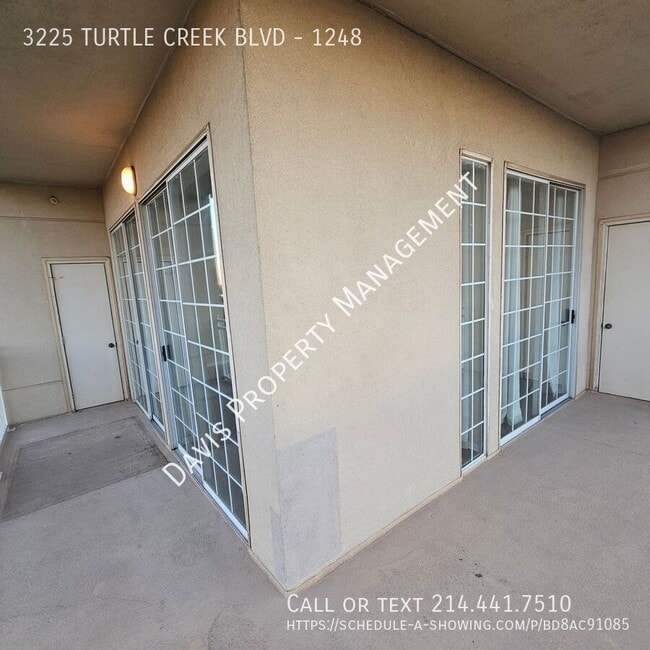 Building Photo - 3225 Turtle Creek Blvd Blvd