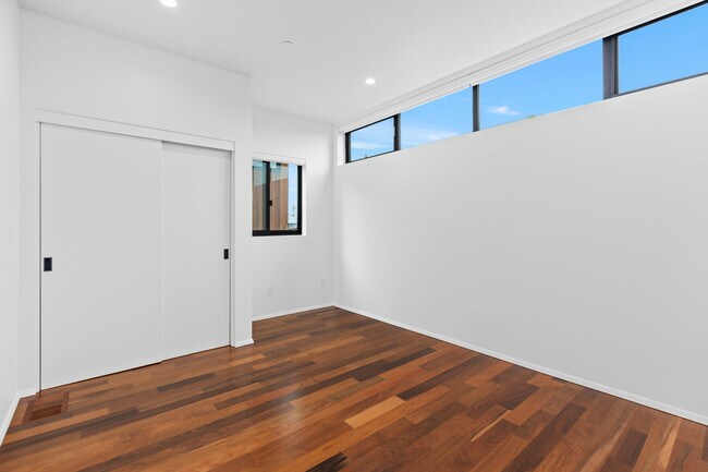 Building Photo - 4638 Del Monte Ave