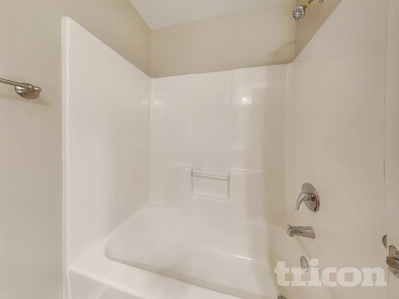 Building Photo - 113 Jaclyn Way