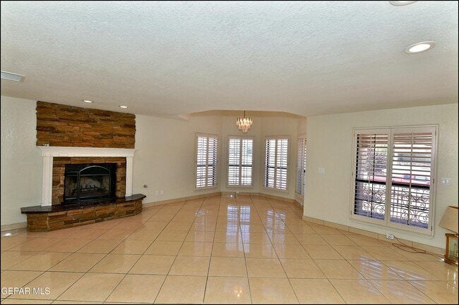 Building Photo - 11620 Laura Marie Dr