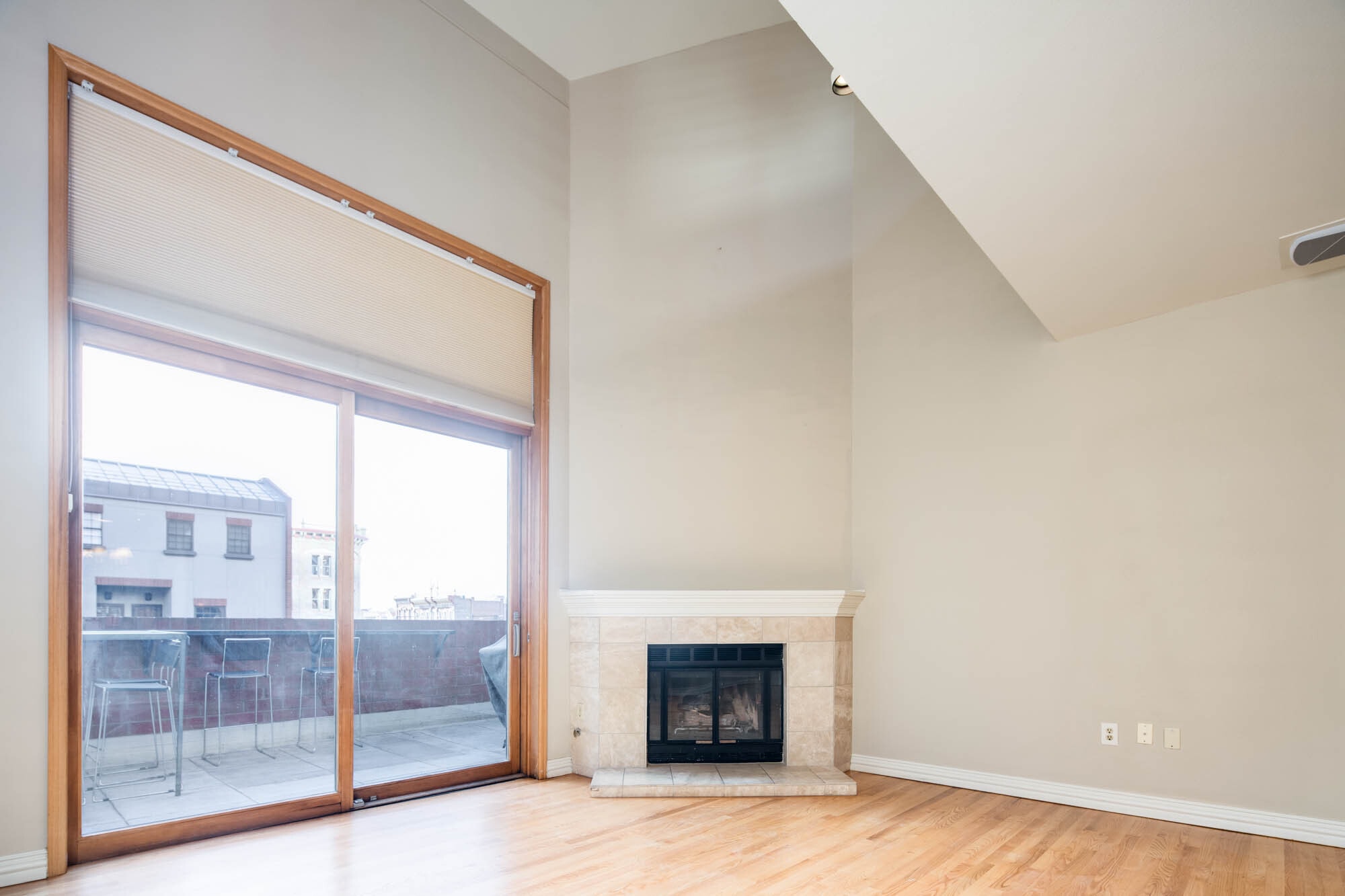 Building Photo - 1512 Larimer St