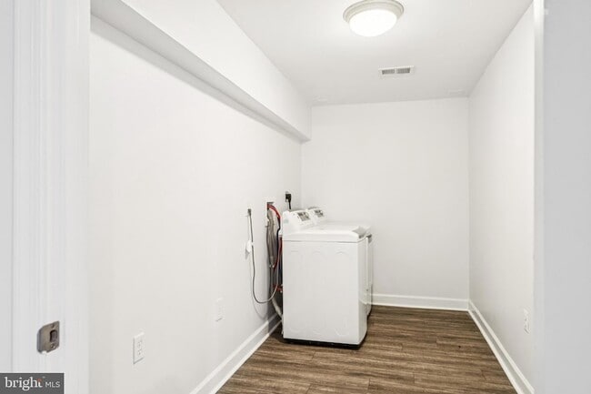 Building Photo - 109 Quail Ct