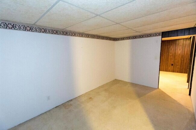 Building Photo - 2264 McKelvey Rd