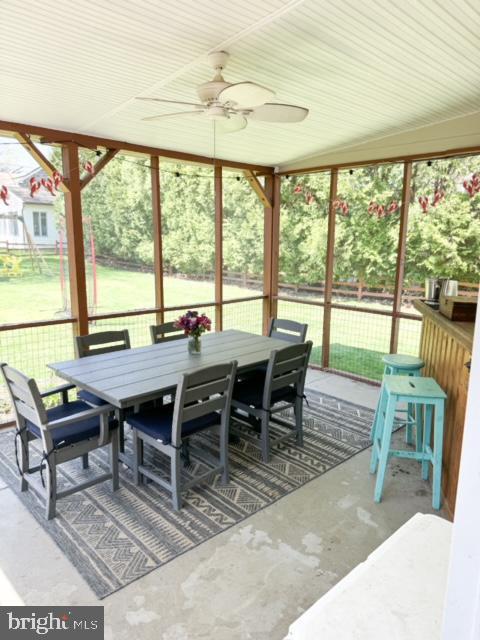 Building Photo - 235 Rodney Cir