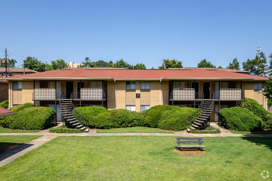 Harmony Plaza Apartments 1871 Plaza Ln SW Atlanta GA 30311