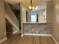 Building Photo - 2317 SE 24th Ave