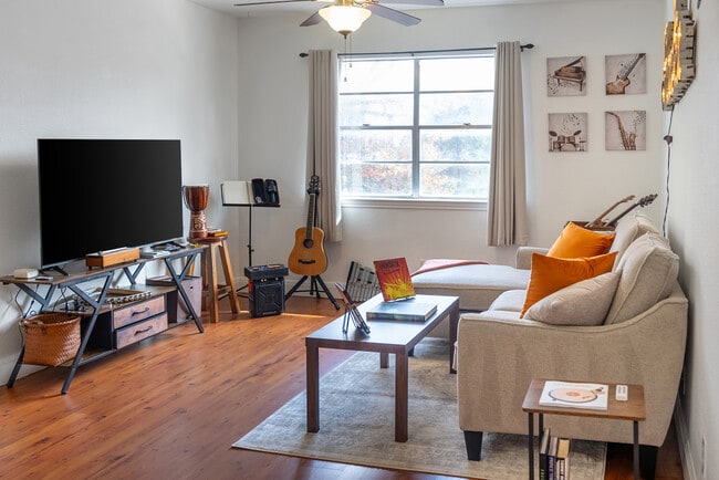 Building Photo - 4306 Avenue A