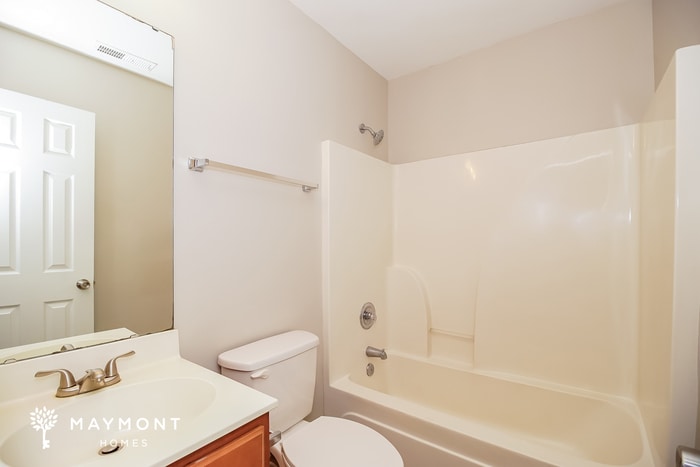 Building Photo - 4014 Fifendrum Ln