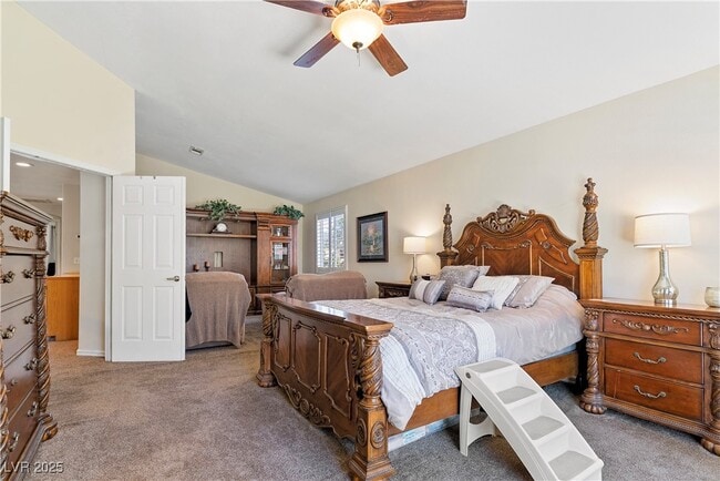 Building Photo - 1870 Desert Forest Way