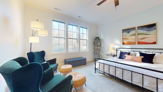 Building Photo - Luxury Home in gated Hampstead Community