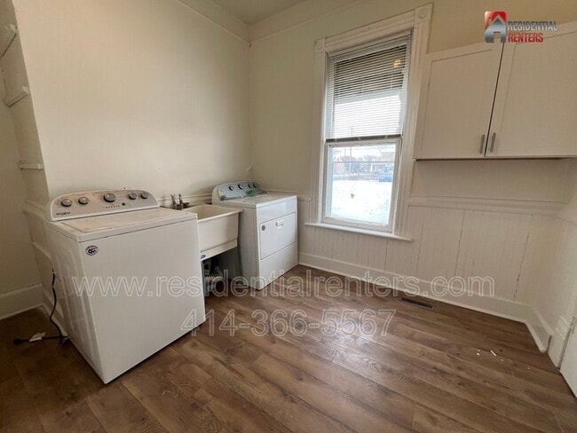 Building Photo - 1116 N 13th St