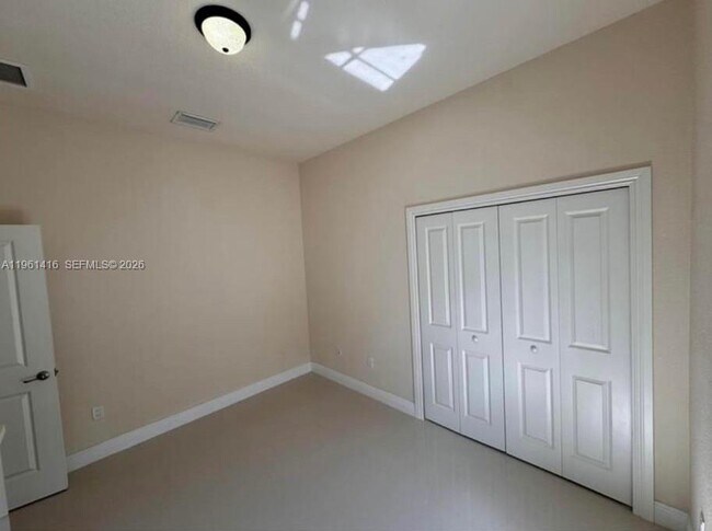 Building Photo - 14434 SW 14th St