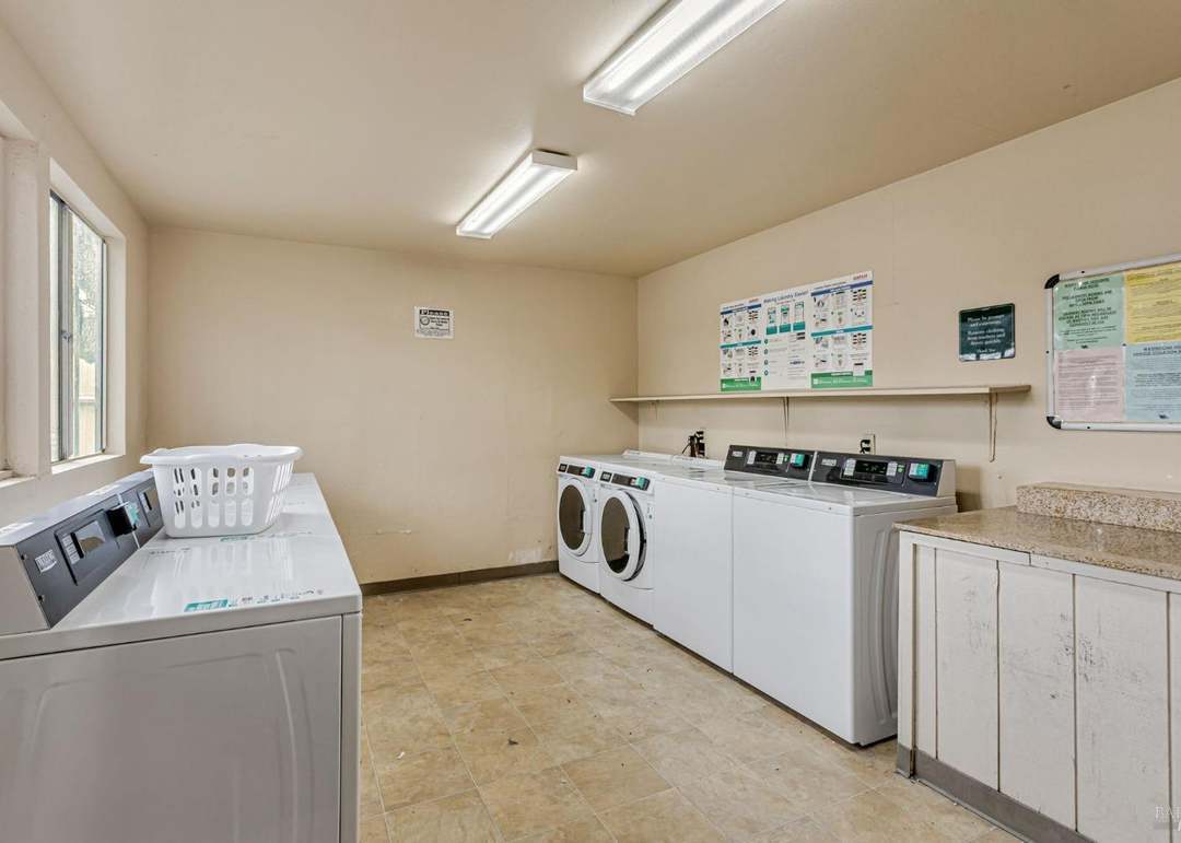 Laundry Facilities - 1333 N Camino Alto