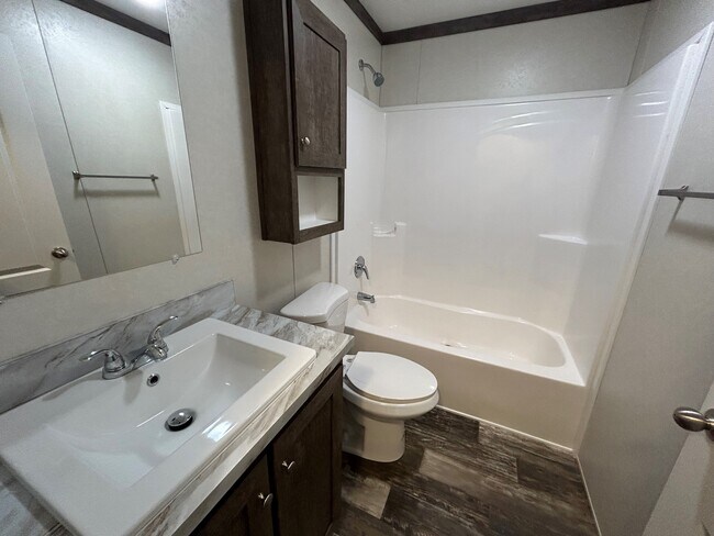 Building Photo - 163 Birch