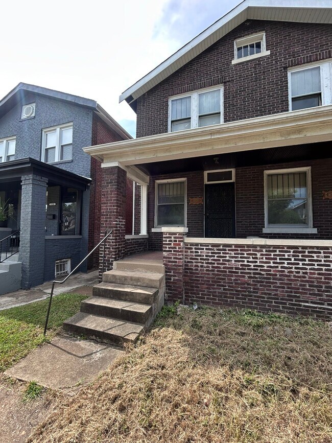 Building Photo - 5124 Northland Ave