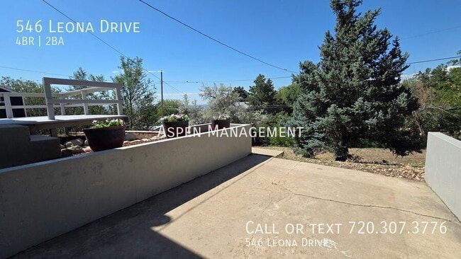Building Photo - 546 Leona Dr