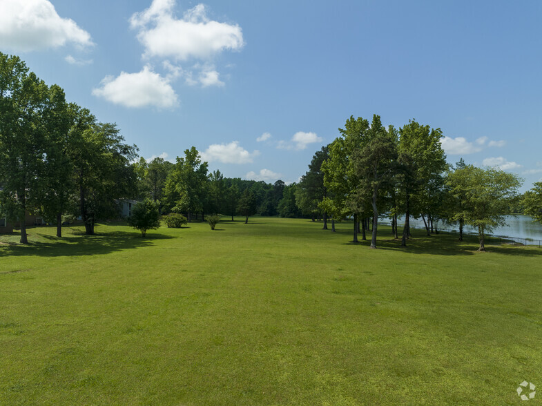 Primary Photo - Summer Waters Apartments