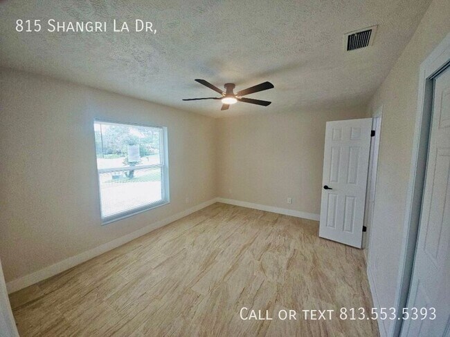 Building Photo - 815 Shangri La Dr