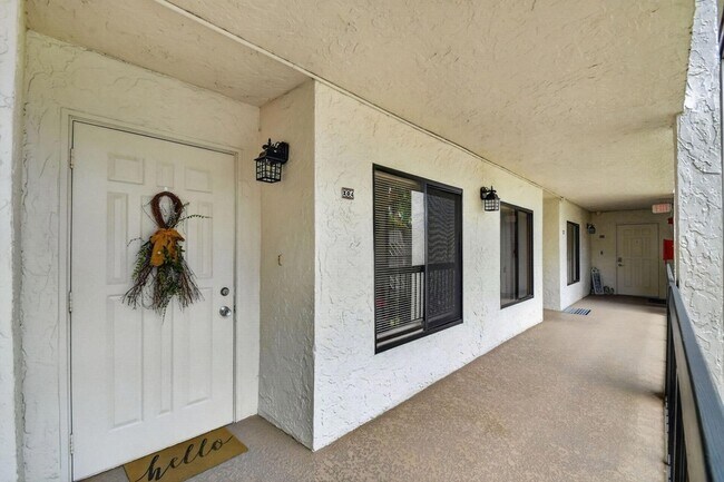 Building Photo - 10173 Mangrove Dr