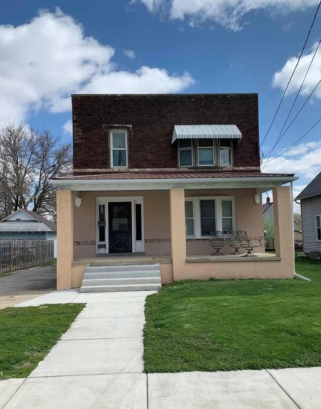 222 S Vine St 222 S Vine St Kewanee IL 61443 Apartment Finder