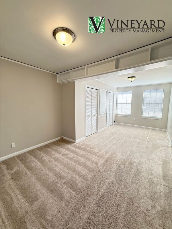 Building Photo - 50 Peachtree Cir SE