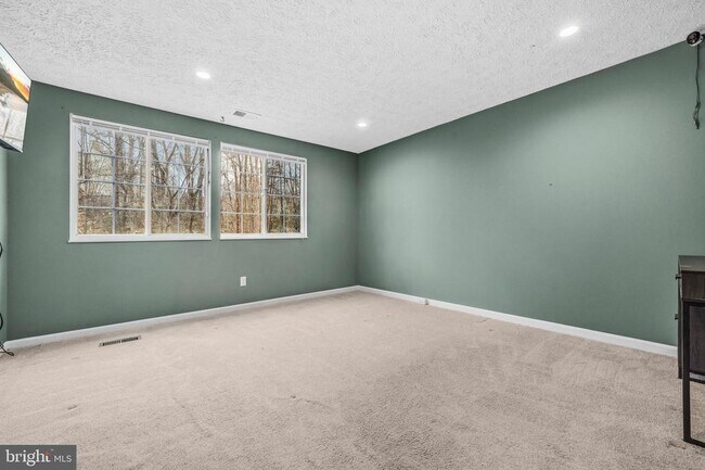 Building Photo - 104 Barksdale Pl