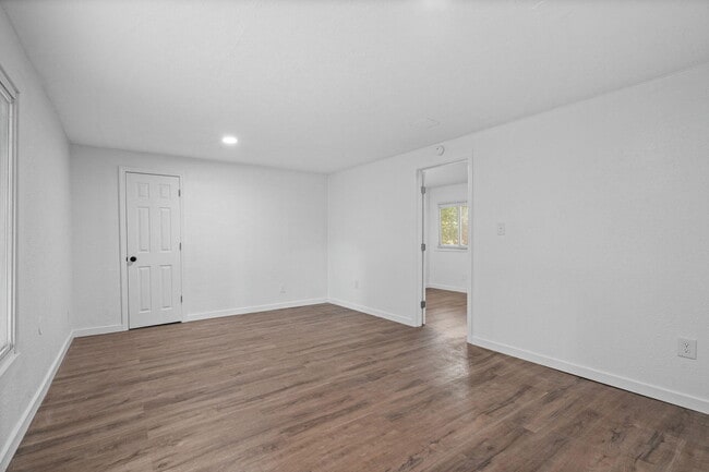 Building Photo - 442 S Monte Vista Ave