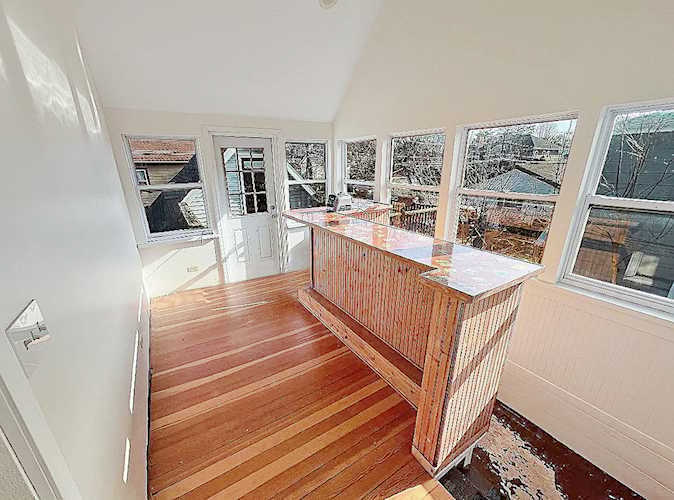 Building Photo - 140 Broadway