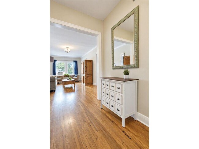 Building Photo - 3603 Aldrich Ave S