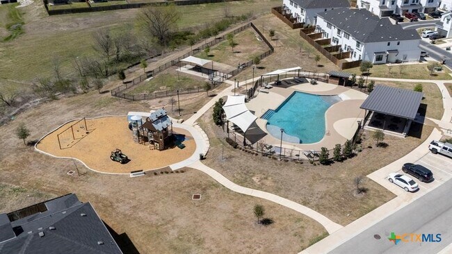 Building Photo - 496 Fieldwood Dr